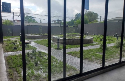 San Salvador Apartamento | Home away from home with a view!