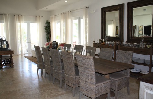 Alice Town Casa | Hogar lejos de casa en el paraíso