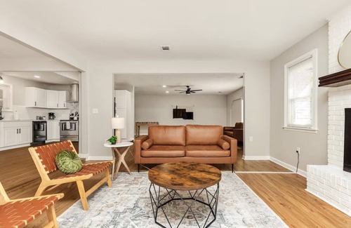 Houston County Casa | Home away from Home: Charming 3-bedroom house in delightful Bonaire with AC WiFi