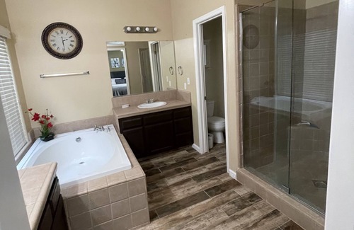 Fresno Casa | Home away from home: Family friendly with comfy beds and a relaxing atmosphere