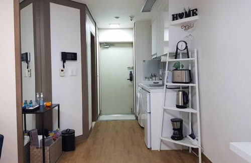 Jamwon-dong Apartamento | Home away from home Mint @ Sinsa , Gangnam