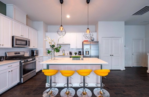 Riverside Terrace Casa | Home away from home- Rodeo, NRG, MD Anderson, Universities are minutes a way