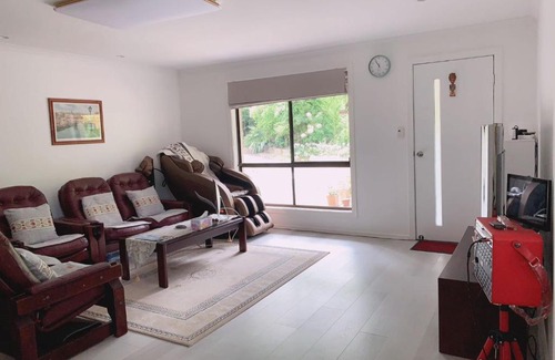 Ashmore Casa | Home Away From Home-(Room1&2)