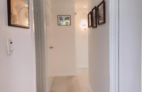 Ashmore Casa | Home Away From Home-(Room1&2)