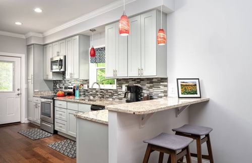 Woodfin Casa | Home away from home to be with friends and family!