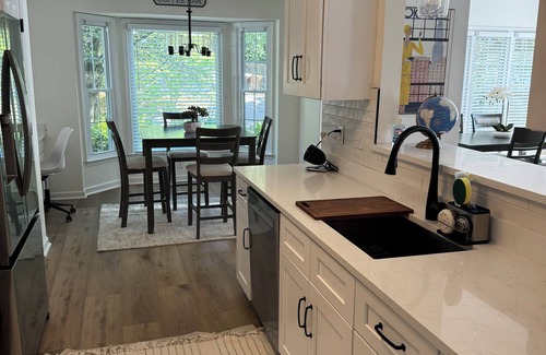 Greensboro Casa | Home away from Home