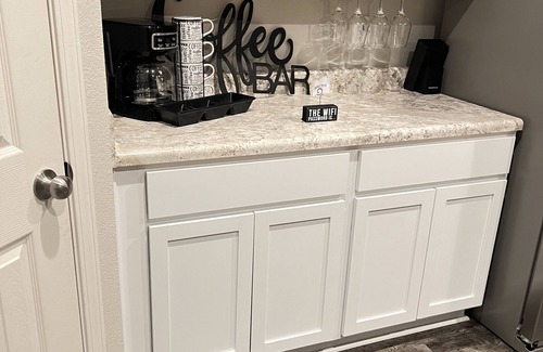 Jonesboro Casa | Home Away From Home!!!