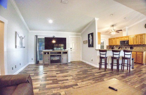 Lake City Casa | Home away from home