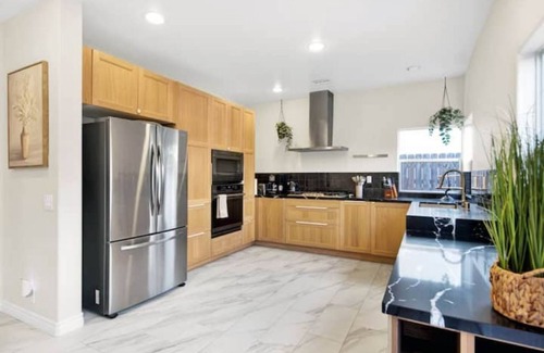 North Hollywood Casa | Home Away from Home