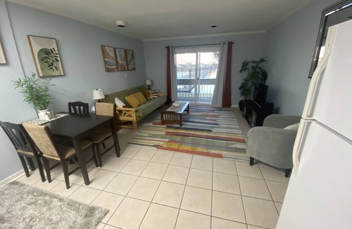 Port Arthur Condominio | Home away from home... with a view!!!