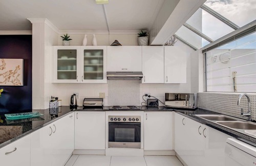 Camps Bay Apartamento | The Kestrel - Tres Habitaciones Villa, Capacidad 6