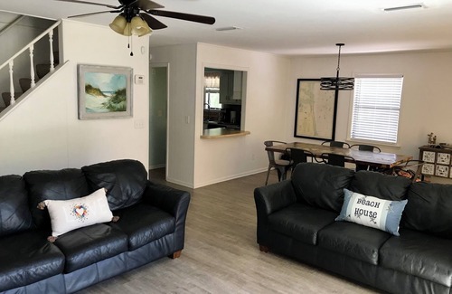 Fernandina Beach Casa | Hogar lejos de casa - Caminata corta a la playa