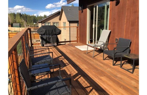 Mountain View Estates Casa | Home away from home with Hot tub and mountain view