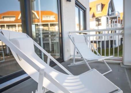 Cadzand-Bad Apartamento | Home Away, Light and Bright