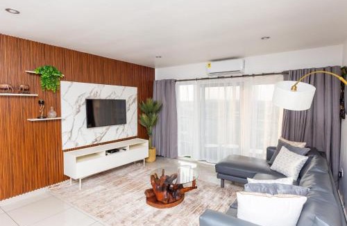 East Legon Apartamento | Home AwayGh -The Gallery, East Legon