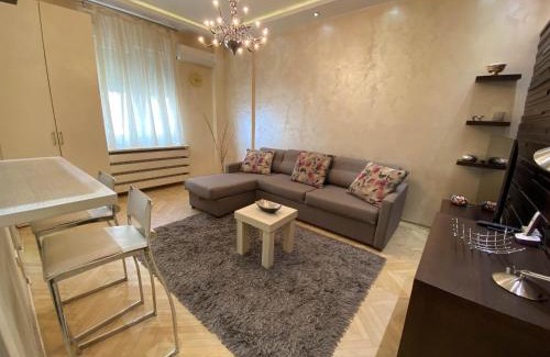 Kosancicev Venac Apartamento | Home Center Apartment