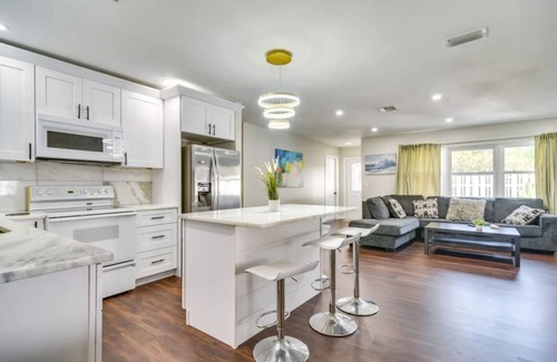 St. Petersburg - Clearwater Casa | Home Close to Saint Pete Pier new Spacious