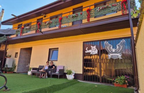 Eselnita Casa | Home for you