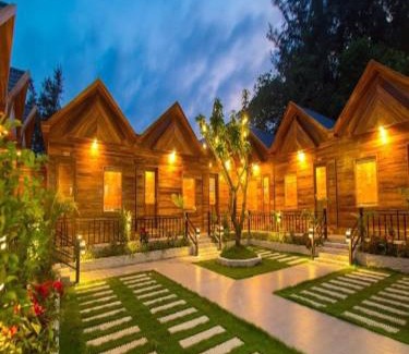 Co To Casa | Home Hotel - sát biển - Cô Tô -Có xe đưa dón
