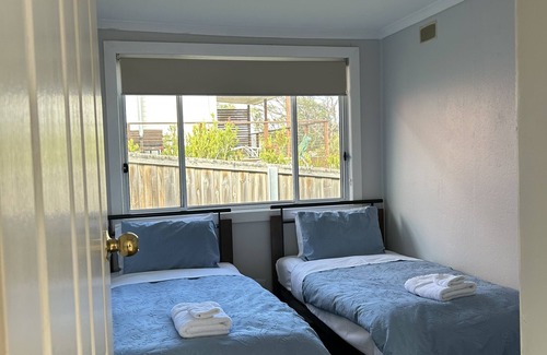 Southern Casa | Home in Alonnah Bruny Island close to beach perfect for families' great views