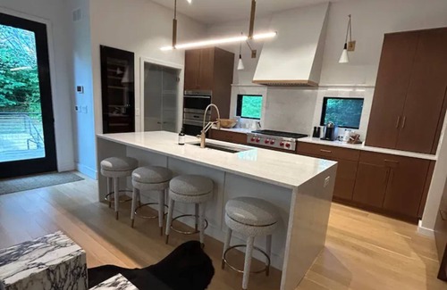 Belmont Casa | Home In Belmont