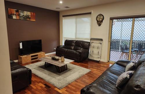 Greenvale Casa | Home in Greenvale, Victoria
