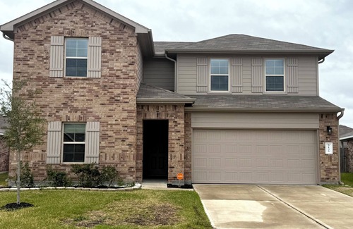 Barker Casa | Home in Katy, TX with loft game room