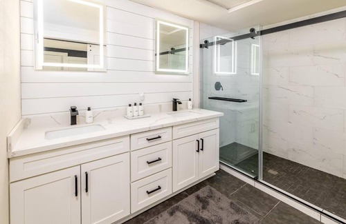 Lochsloy Casa | Home in Lake Stevens with large fenced yard