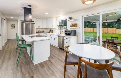 Lochsloy Casa | Home in Lake Stevens with large fenced yard