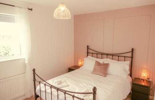 Hanham Casa | Home in Longwell Green