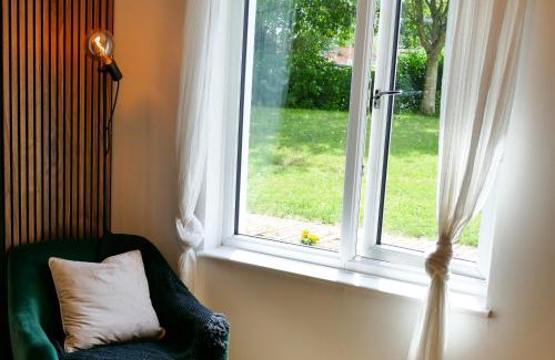 Hanham Casa | Home in Longwell Green