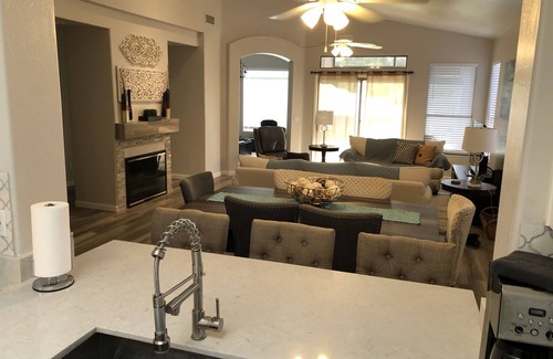 North Scottsdale Casa | Casa de lujo recientemente renovada en el norte de Scottsdale