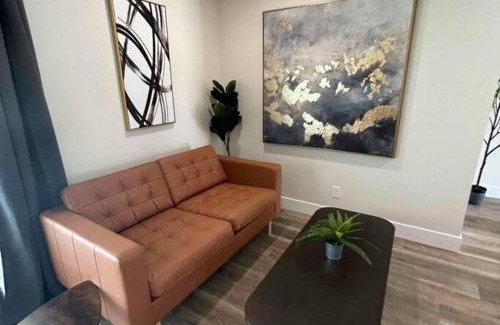 Fresno Casa | Home in the City: 4BR Fresno Retreat w POOL