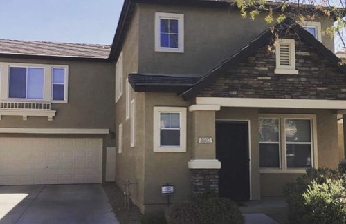Tramonto Casa | Home in the North Phoenix desert hills Great for families and multiple couples.
