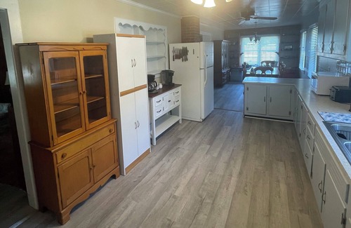 Wanchese Casa | Home in Wanchese minutes from great fishing and OBX beaches.