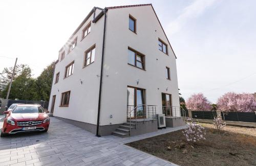 Chodov Apartamento | Home Le Fame