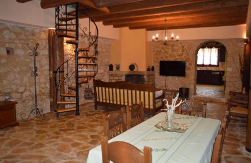 Aleimmatades Casa | Home · Makrades Corfu