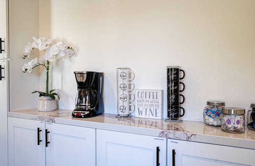 Memorial Hospital Neighborhood Casa | Home near montgomery village w/ heated pool