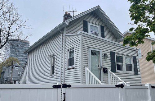 East Orange Casa | Home near NYC