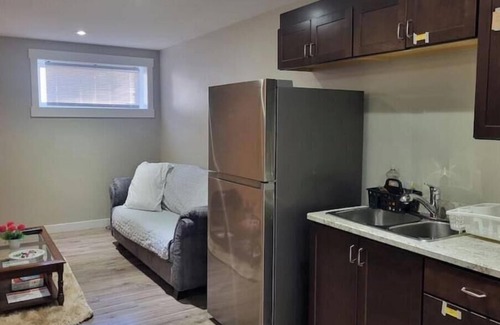 Regina Casa | Home of comfort with Insulated garage parking