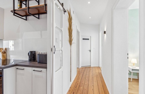 Dotzheim Apartamento | Home.ON Wiesbaden modernizes old apartment