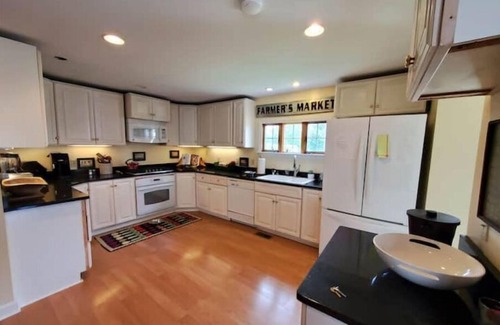 Canaan Valley Casa | Home Port - A 4BR find in the heart of Davis,WV