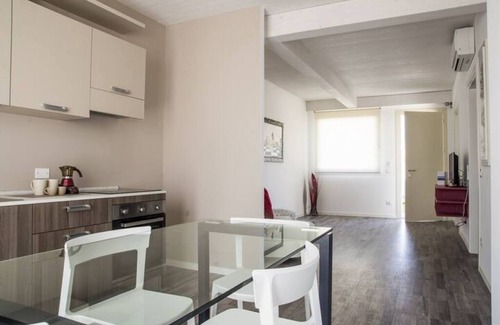 Salionze Apartamento | Home Suites Home - Peperoncino - 1.6 km from Peschiera del Garda