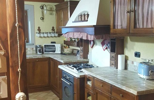Antey-Saint-Andre Villa | Villa con vistas panorámicas, 4 dormitorios, 3 baños cerca de Cervinia