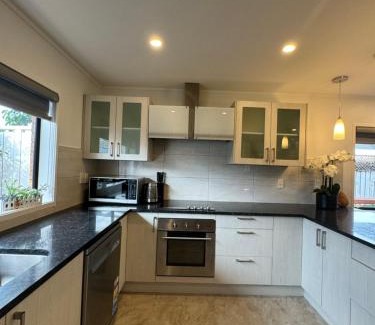 Papatoetoe Apartamento | Home sweet home 9km to Auckland airport near new