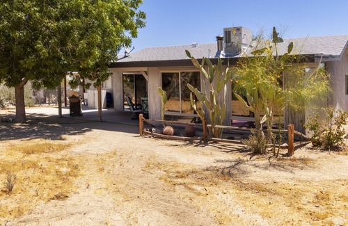 Joshua Tree Casa | Home Sweet Home in Joshua Tree - MONTH 2 MONTH RENTAL