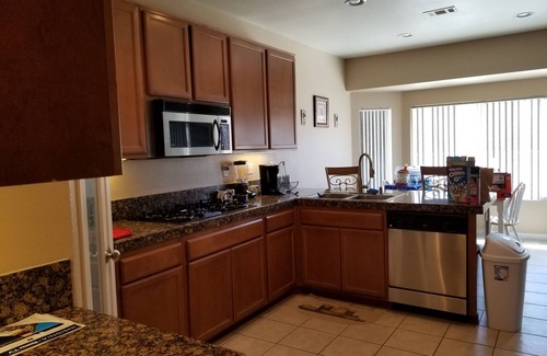 Victorville Casa | Home Sweet Home