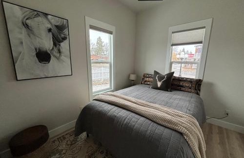 Darby Casa | Home Town Mountain Lodging