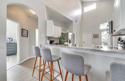 Davenport Casa | Home w/ 2 Living Spaces, Games, Pool: 11 Mi to WDW
