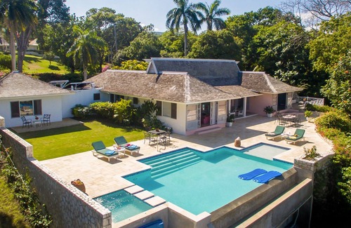 Montego Bay Villa | Con vista al mar ya la montaña brisas